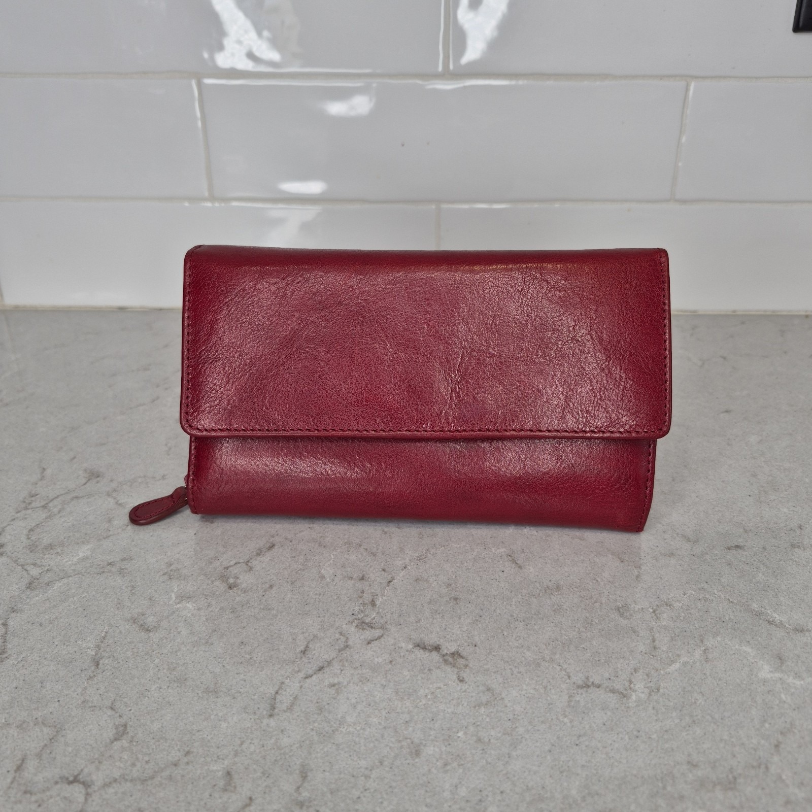 Wilsons Leather Red Zip Up Card Holder Wallet Wilsons Leather Red Zip Up Card Holder Wallet
